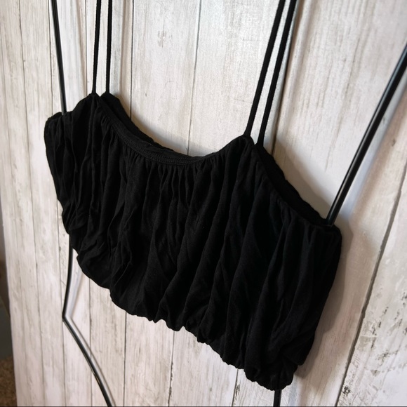 Sadie & Sage Black Flounce Bralette Size Medium Light Support Soft Pull On - Picture 2 of 7